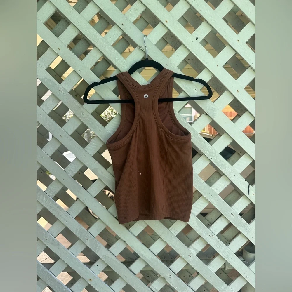 lululemon athletica built padding